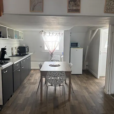Apartment Le Bachelin Saint-Omer (Pas-de-Calais)